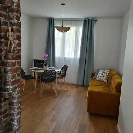 Paris Visit 라 가렌느-콜롱브